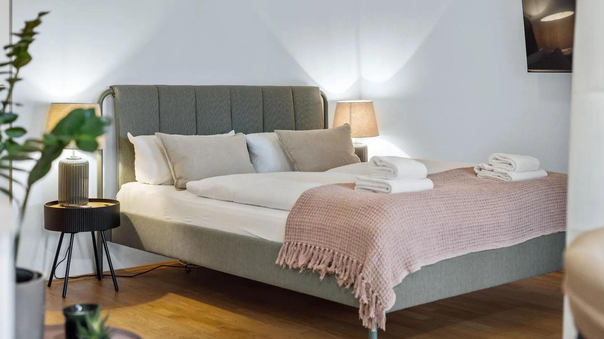 Ma Suite - Cozy Apartment 2P - Best Location - Private Parking Augsburg