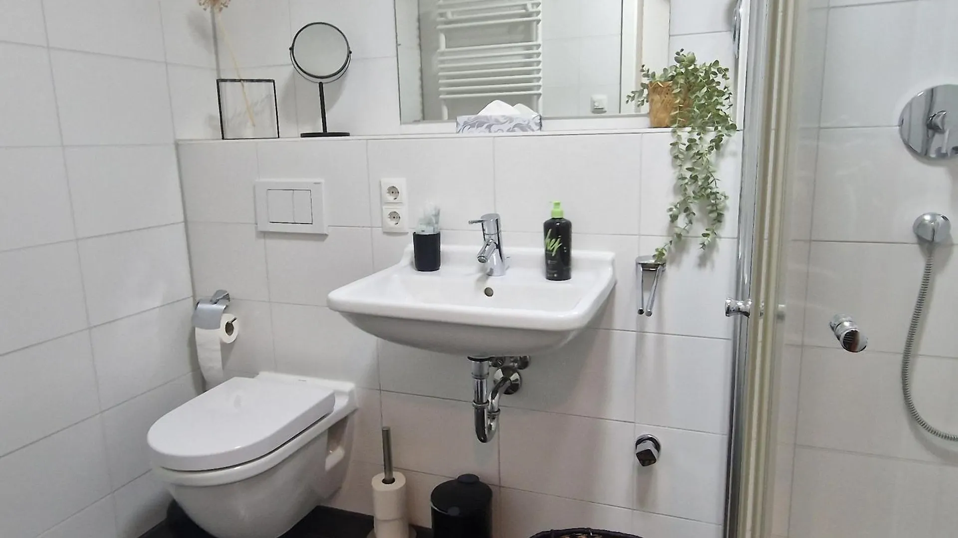 Ma Suite - Cozy Apartment 2P - Best Location - Private Parking Augsburg Germany