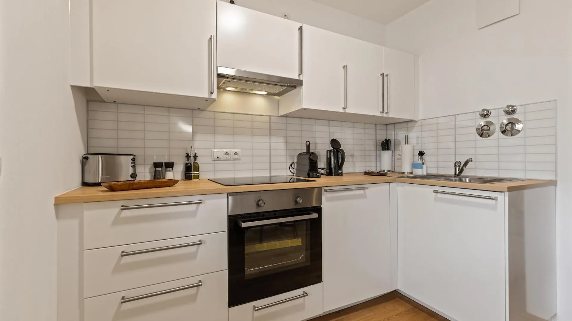 Ma Suite - Cozy Apartment 2P - Best Location - Private Parking Augsburg